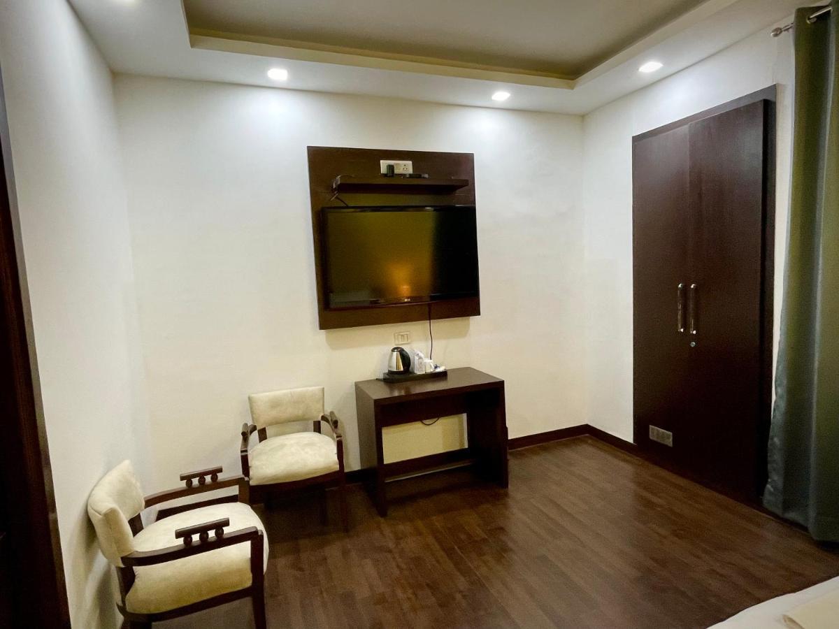 Lime Boutique B&B Gk-1 At Kailash Colony Metro , Greater Kailash Near Eros Hotel Nehru Place Neu-Delhi Exterior foto