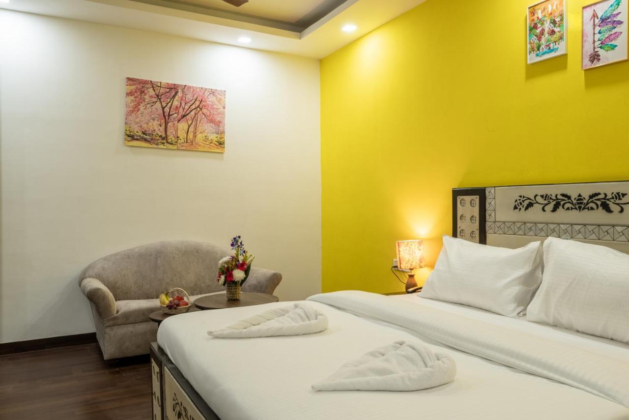 Lime Boutique B&B Gk-1 At Kailash Colony Metro , Greater Kailash Near Eros Hotel Nehru Place Neu-Delhi Exterior foto